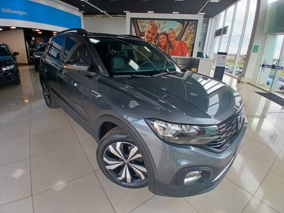 VOLKSWAGEN T-CROSS 1.0 200 TSI TOTAL FLEX COMFORTLINE AUTOMÁTICO VOLKSWAGEN T-CROSS 1.0 200 TSI TOTAL FLEX COMFORTLINE AUTOMÁTICO